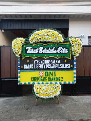 Papan Bunga Duka di Labulia