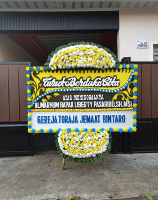 Papan Bunga Duka di Labulia