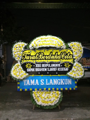 Papan Bunga Duka di Labulia